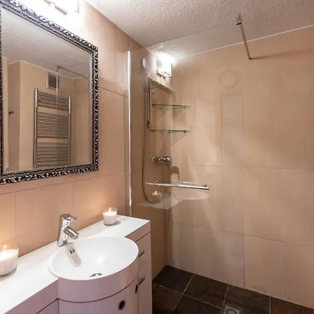 Les Hesperides 2 By Interhome Appartement *