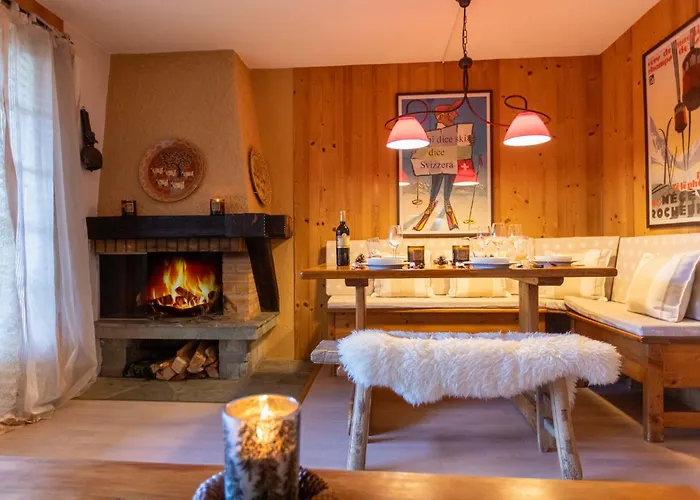 Les Hesperides 2 By Interhome Daire